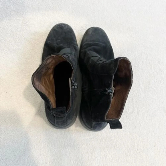 Wonders Fly Women’s 8 Black Ankle Boots 8332 Booties Suede Platform 38 Side Zip - Picture 2 of 11